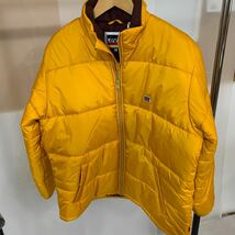 Levis ジャケット メンズ Lサイズ ダウン リーバイス CW-0120 秋冬 防寒 防風 中綿 WARM ファッション 服飾 中古 (石546_画像1