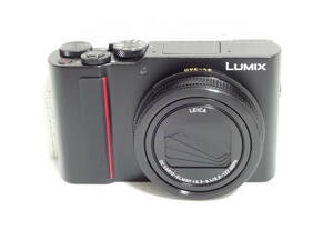 Panasonic LUMIX DC-TX2D