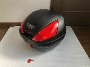 GIVI(ジビ)バイク用　リアボックス トップケース モノロックケース(未塗装ブラック)鍵1本付き