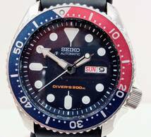 ジャンク 【稼働品】SEIKO 7S26-0020 自動巻き DIVER'S 200m ネイビー×ブラック 腕時計_画像1