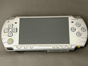 ジャンク 起動確認済み PSP-2000 本体 シルバー