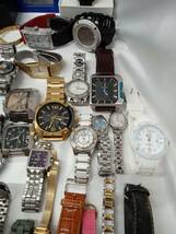 【ジャンク】 ブランド 腕時計 まとめて71点 NIXON TIMEX MARC JACOBS DIESEL LUMINOX Paul Smith クォーツ パーツ取り 大量 まとめ売り_画像7