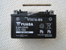 YUASA　ユアサバッテリー　YTX7A-BS　(GTX7A-BS KTX7A-BS 7A-BS互換) バッテリー　新品_画像1