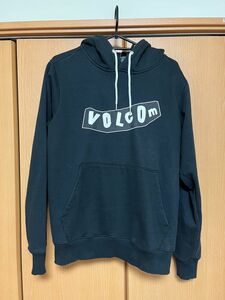 VOLCOM ボルコム　スウェットパーカー　サイズL　フーディー　デカロゴ　