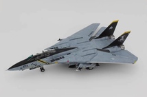 1/72 アメリカ空軍 F-14B トムキャット 組立塗装済完成品_画像4