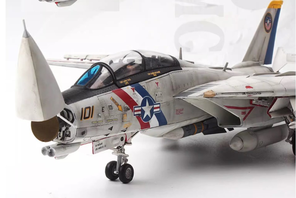 1/72 अमेरिकी वायु सेना F-14D टॉमकैट VF-2 असेंबल और पेंट किया हुआ तैयार उत्पाद, प्लास्टिक मॉडल, हवाई जहाज, तैयार उत्पाद