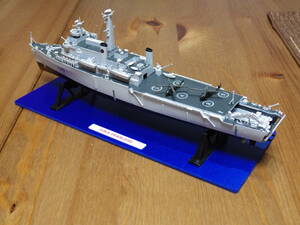 AIR FIX １・６００　H・M・S　フェアレス級強襲揚陸艦　L10　フェアレス　完成品