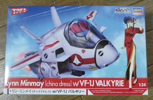 ハセガワ たまごひこーき 超時空要塞マクロス リン・ミンメイ(チャイナドレス) w/ VF-1J バルキリー / マクロスモデラーズ