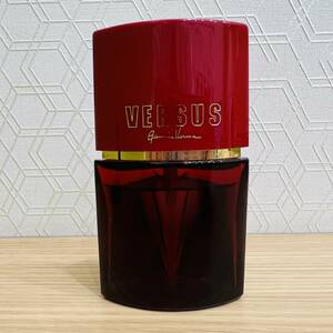 【H-8181KK】１円スタート 中古品 VERSACE ヴェルサーチェ VERSUS ヴェルサス ウーマン オーデトワレ スプレータイプ 100ml 164g