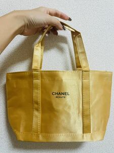 新品 CHANEL BEAUTEミニトートバッグ　コスメハンドバッグ　ゴールド