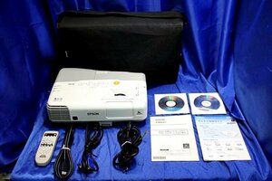 ●輝度3000lm● EPSON/エプソン 液晶プロジェクター ◆EB-900/リモコン・ガイド・CD(2枚)・HDMI・VGAケーブル・ケース付き◆ 48644Y