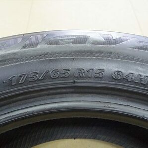 送料無料【中古】175/65R15 ブリジストン プレイズ PXⅡ 20年 2本 スペア 応急の画像8