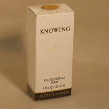 ESTEE LAUDER/エスティーローダー KNOWING 30ml　EDP ノウイング香水オードパルファム_画像1