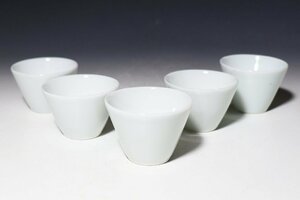 【桃】煎茶道具：清朝期白磁煎茶碗　五客　其の弐　