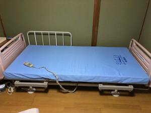 引き取り限定（佐賀県）介護ベッド モーター電動ベッド　頭・高さ　調整可能　KEPROCORE