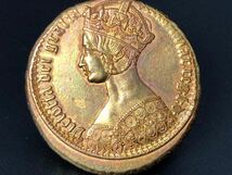 外洋 塗金 金幣 金餅 硬貨 コレクション 直径約4.2cm 厚さ約0.4cm 重さは約43.6g_画像1