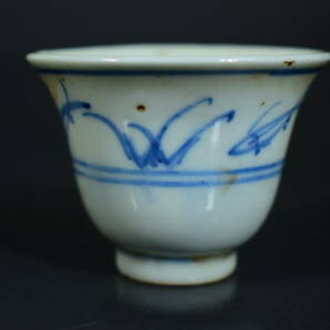 【和】(8054) 中国古玩 唐物 染付魚文煎茶碗 茶器 呉須 古染付の画像2