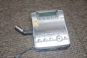 通電済 SONY MD ソニー ウォークマン PORTABLE MINIDISC RECORDER MZ-B100 ジャンク品