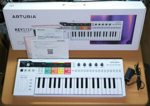 【新品同様】ARTURIA KeyStep Pro【MIDI鍵盤・シーケンサー】