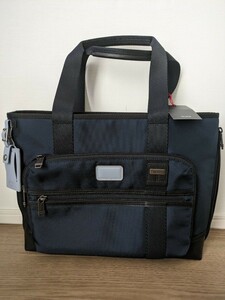 未使用/TUMI/トゥミ ビジネスバッグEast　 West Tote 148369-A195　イーストウエストトートネイビー紺 ナイロンノートパソコン/書類ケース