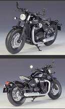 値引対策 トライアンフ ミニカー ボニービルボバー ブラック 黒 ダイキャス バイク 1/12 完成品 合金モデル レッド ミニカー 1/12 F209_画像3