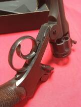 ハートフォード(ＨＷＳ)製　二十六年式拳銃エイジド仕様　＆　木製チェッカーグリップ(ＣＡＷ製)_画像4