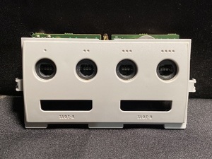 Nintendo GAMECUBE DOL-001 ゲームキューブ 前面パネル＋コントローラーポート基板 バッテリーホルダー化&電池交換済み [G121]