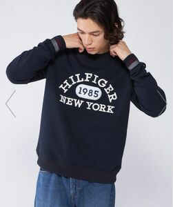 TOMMY HILFIGER （トミー　フィルフィガー） エンブロイダリーカレッジロゴ　スウェット　新品　トレーナー　パーカー