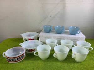 ◆FM96 レトロ ミルクガラス 食器まとめ　JAJ グラタン皿 コーヒーカップ　アルコパル コーヒーカップ　Glasbake スープ皿◆M