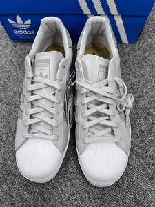 ADIDAS SUPERSTAR スーパースター　２９ｃｍ　グレー　箱あり