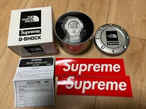 Supreme x THE NORTH FACE x G-SHOCK ホワイト DW-6900NS-7JR