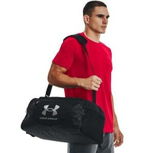 新品 アンダーアーマー ボストンバック 黒 ブラック 40L Sトレーニング ダッフルバック 1369222 UNDER ARMOUR 即決の画像4