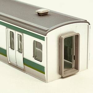 TOMIX サハE231-0 屋根+ボディ+ガラス 98447 JR E231-0系通勤電車(常磐・成田線・更新車)基本セットからのバラシ