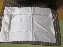 未使用　サテンシルク１００％　つぼみ　枕カバー　青紫（ラベンダー）　_画像3