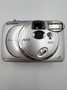7447 動作品 FUJIFILM 富士フイルム FinePix A202 コンパクトカメラ デジタルカメラ 電池式