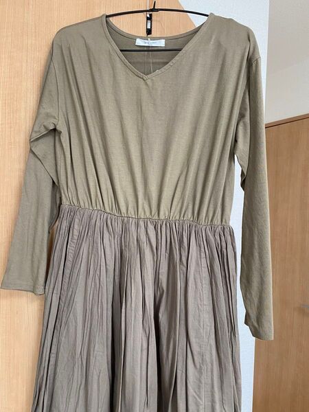 新品 サマンサモスモスブルー 長袖ドッキングワンピース