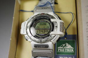 CASIO PROTREK WWFモデル・PRT-40WWJ-7T 室内試着のみ　未使用品　ジャンク　宅急便送料込み