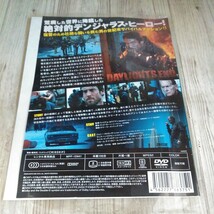 い1014 デイライツ・エンド　ジョニー・ストロング　ランス・ヘンリクセン　デンジャラス・ヒーロー降臨。レンタル落ち DVD_画像2