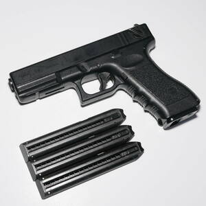 東京マルイ　電動ガン　電動ハンドガン　G18C　マガジン3個セット