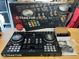 Native Instruments TRAKTOR KONTROL S4 MK2 DJコントローラー