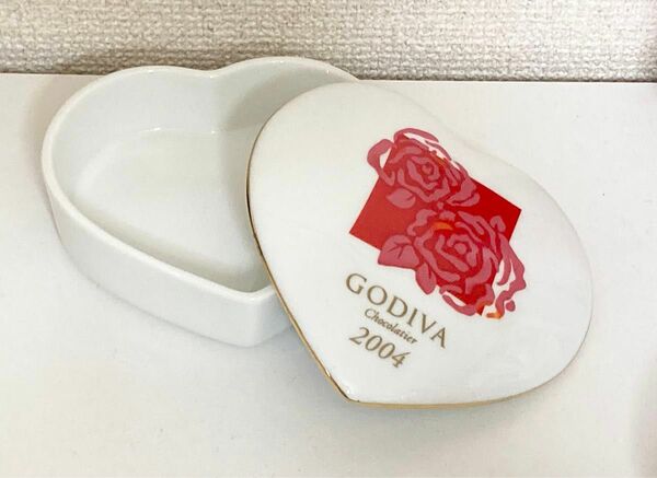 GODIVA ゴディバ　陶器　小物入れ