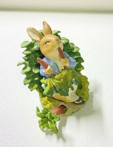 * secondhand goods / Gacha Gacha / Peter Rabbit / small ornament..