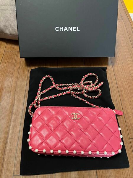 お値下げCHANELチェーンウォレット。希少パール