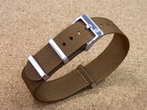 @NEW TOUGH RIBBED FABRIC STRAP 22MM／COFFEE-BROWN NATO-TYPE STRAP ※ネコポス発送で全国どこでも送料無料！_画像3