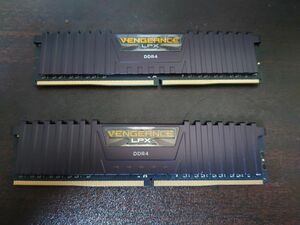 デスクトップPC用メモリ　16GB（8×2）　DDR4