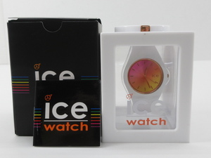 s60585-ap 中古◇ice watch アイスウォッチ 015750 California カリフォルニア ミディアム ホワイト 腕時計 [155-240112]