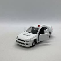 EM1701 トミカ ミニカー スバル SUBARU インプレッサ WRX 覆面パトロールカー パトカー _画像4