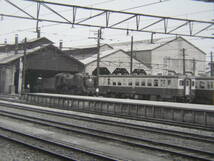 (J51)432 写真 古写真 電車 鉄道 鉄道写真 蒸気機関車 他 昭和34年4月28日 八王子機関区_画像2