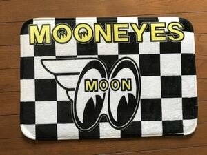 誰も持ってない？ムーンアイズ　MOONEYES　チェッカーロゴ　部屋マット・デスク下マット・玄関マット送料安！　世田谷ベース