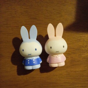  postage included price! Miffy soft finger doll 2 piece set zakkafe start 